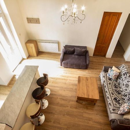 Center Apartment 3 Rooms Tbilisi ภายนอก รูปภาพ