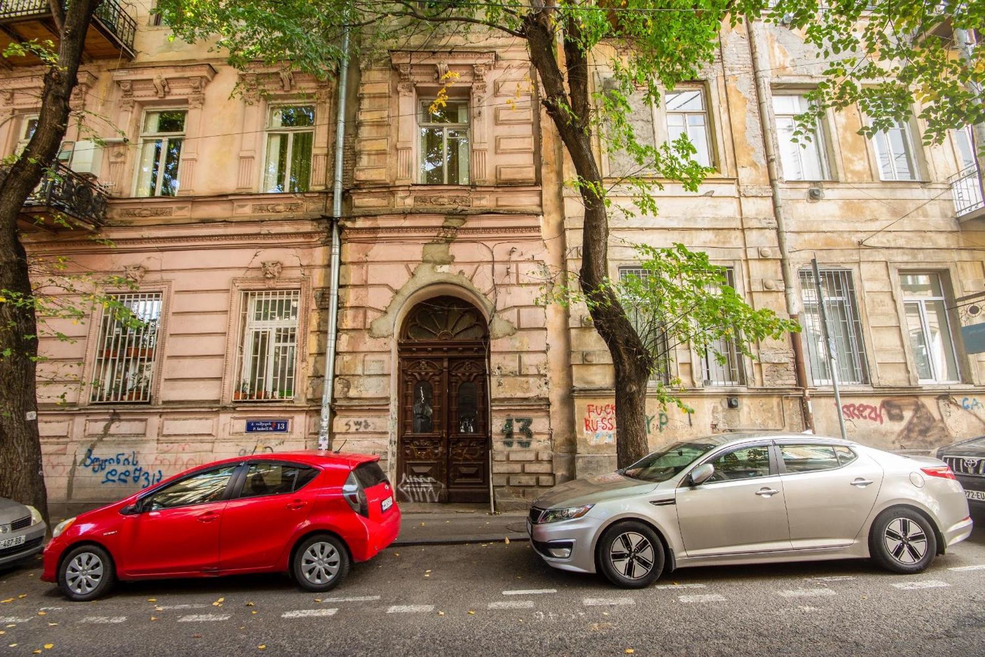 Center Apartment 3 Rooms Tbilisi ภายนอก รูปภาพ