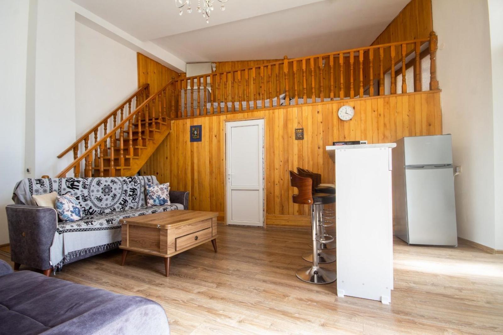 Center Apartment 3 Rooms Tbilisi ภายนอก รูปภาพ