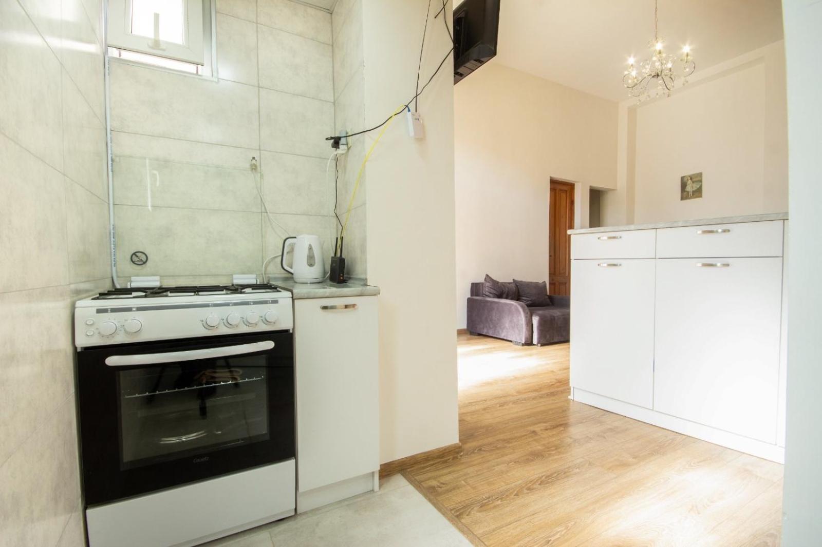 Center Apartment 3 Rooms Tbilisi ภายนอก รูปภาพ