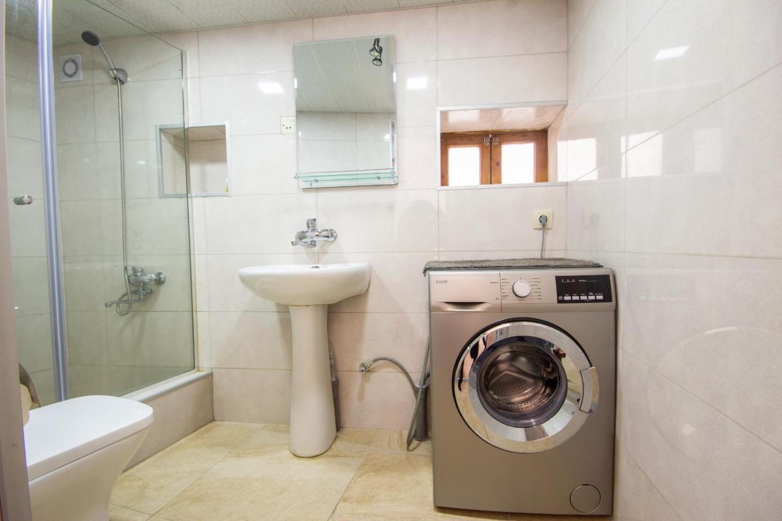 Center Apartment 3 Rooms Tbilisi ภายนอก รูปภาพ