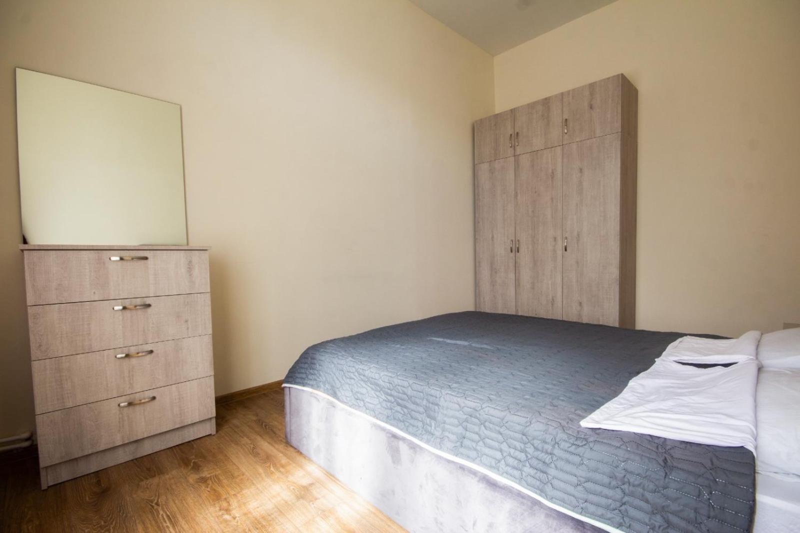 Center Apartment 3 Rooms Tbilisi ภายนอก รูปภาพ