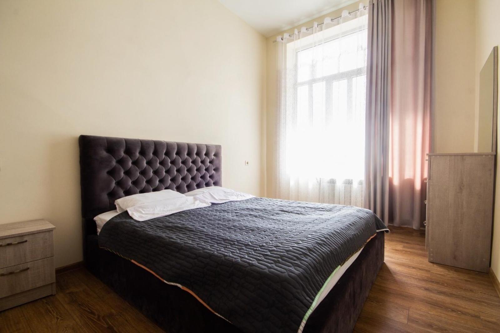 Center Apartment 3 Rooms Tbilisi ภายนอก รูปภาพ